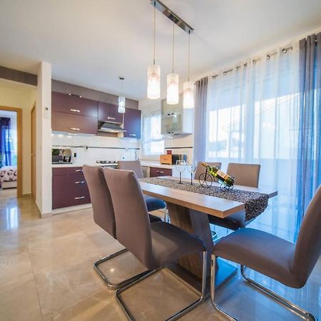 מדולין Apartment Mimi Munida 128G מראה חיצוני תמונה